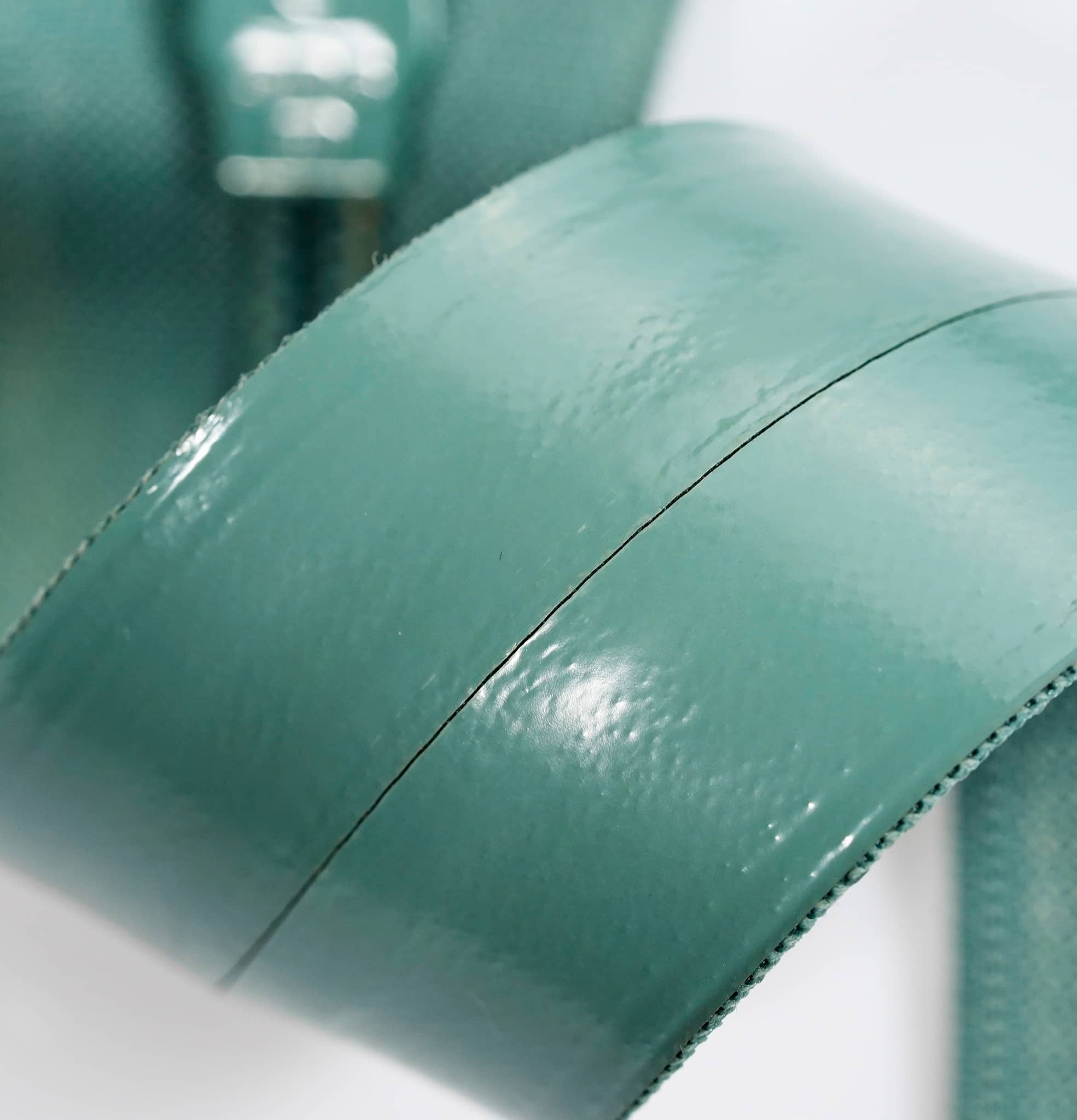 QTQ Sugar Soft Light Waterproof Zipper